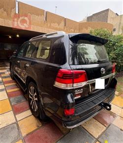 تويوتا لاندكروزر